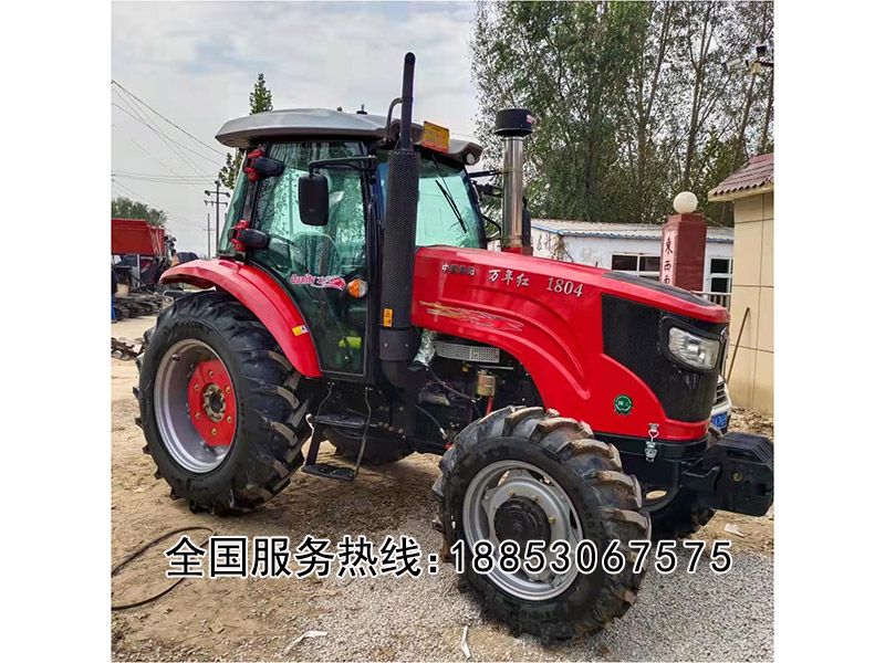 四驅(qū)大馬力農(nóng)用拖拉機