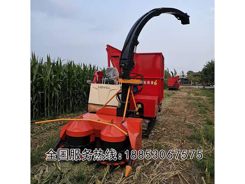 履帶式圓盤青儲機